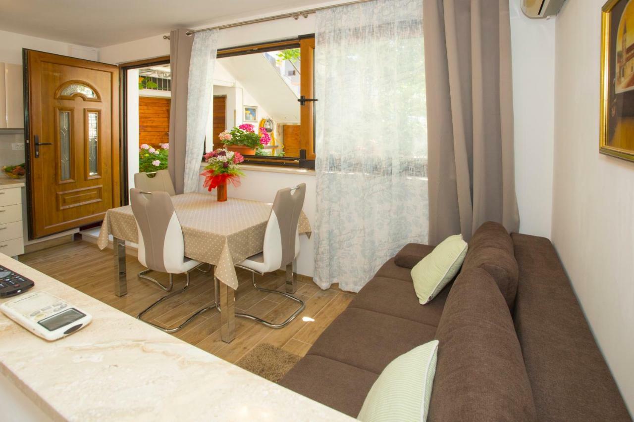 Apartment Lenka- Split Exterior photo